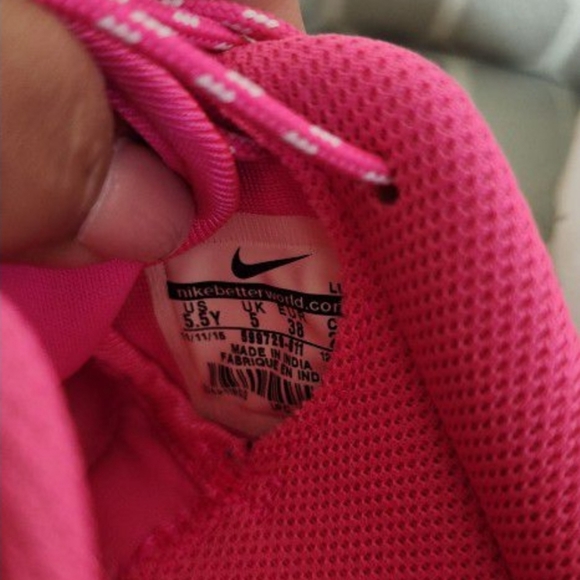 Nike Roshe Runs - Picture 7 of 9